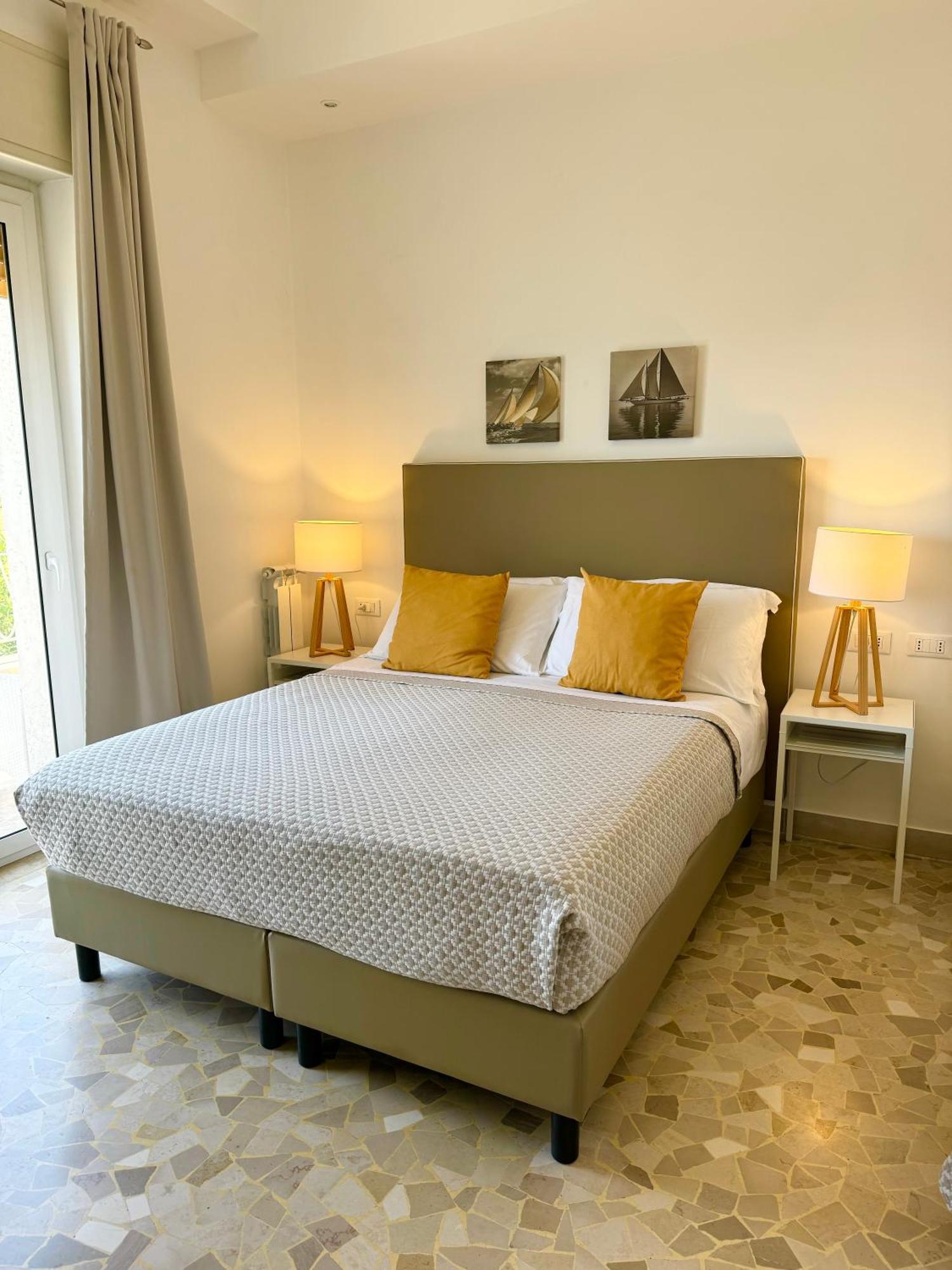 Villa Magnolia Formia Eksteriør billede