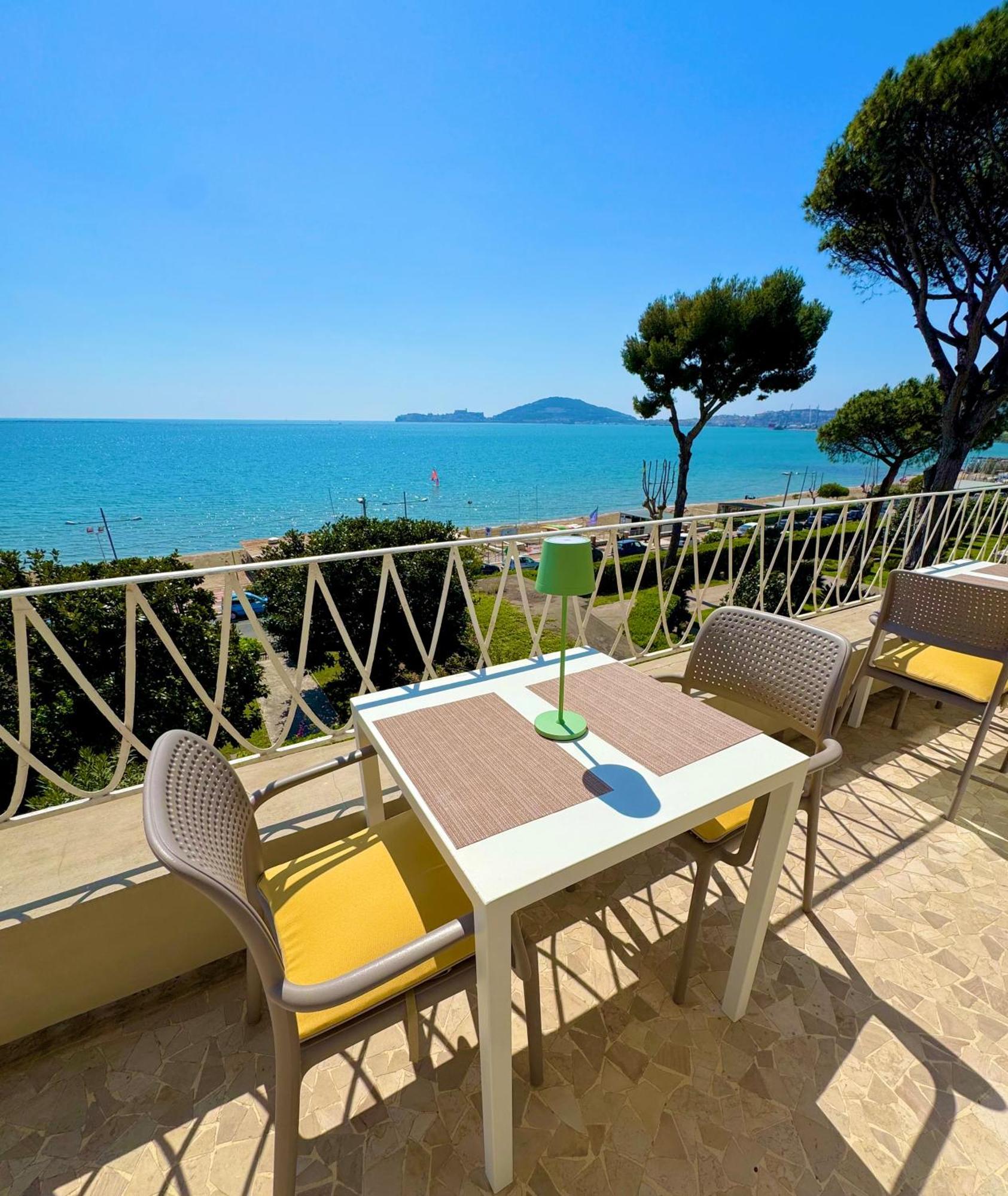 Villa Magnolia Formia Eksteriør billede